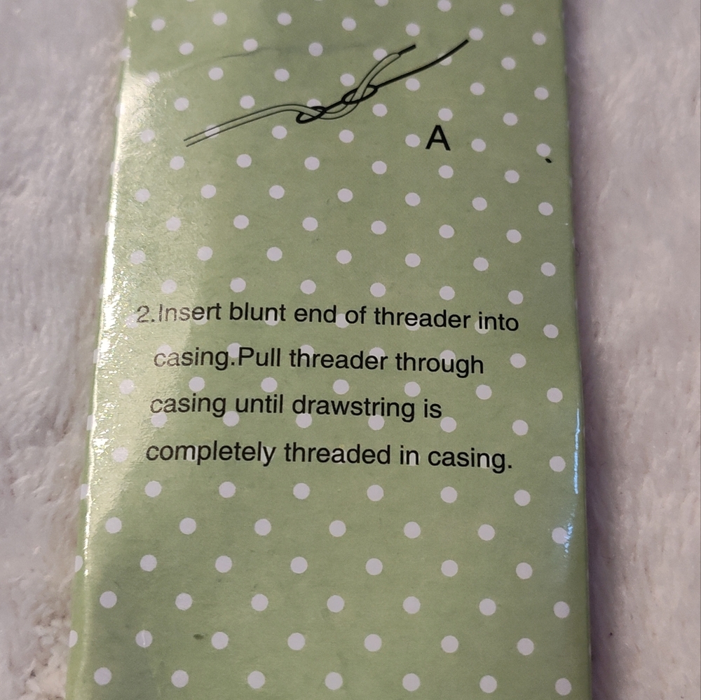 NWT! Drawstring Threader - Picture 6 of 7